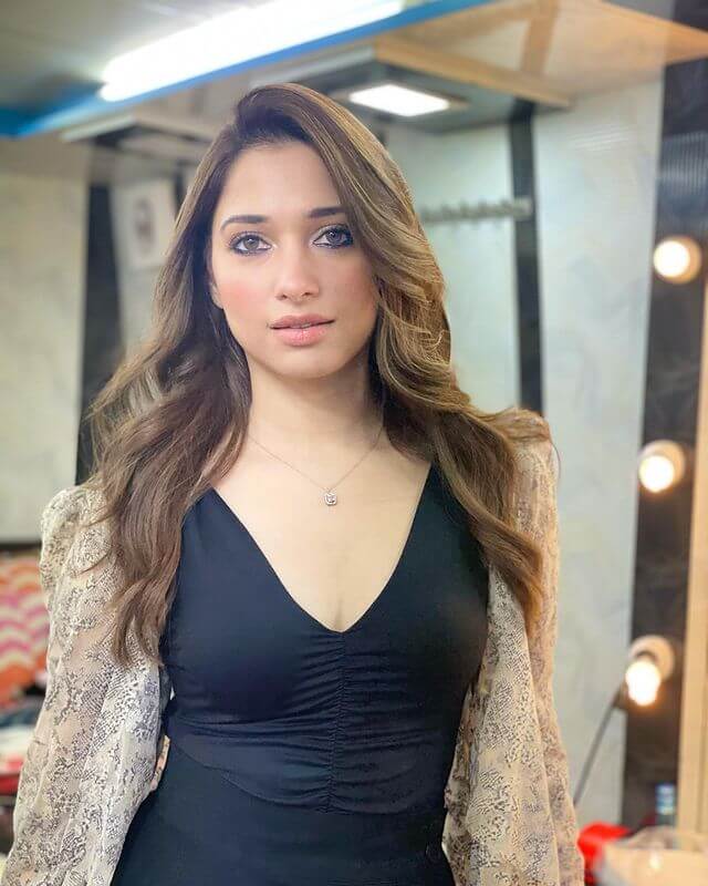 Tamannaah Bhatia Age, Height, Weight, Bio, Family, Education, And Movies