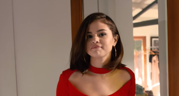 Selena Gomez Beautiful American Singer Net Worth