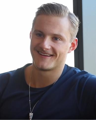 Alexander Ludwig Age, Height, Weight, Net Worth, Family, Bio & Wiki