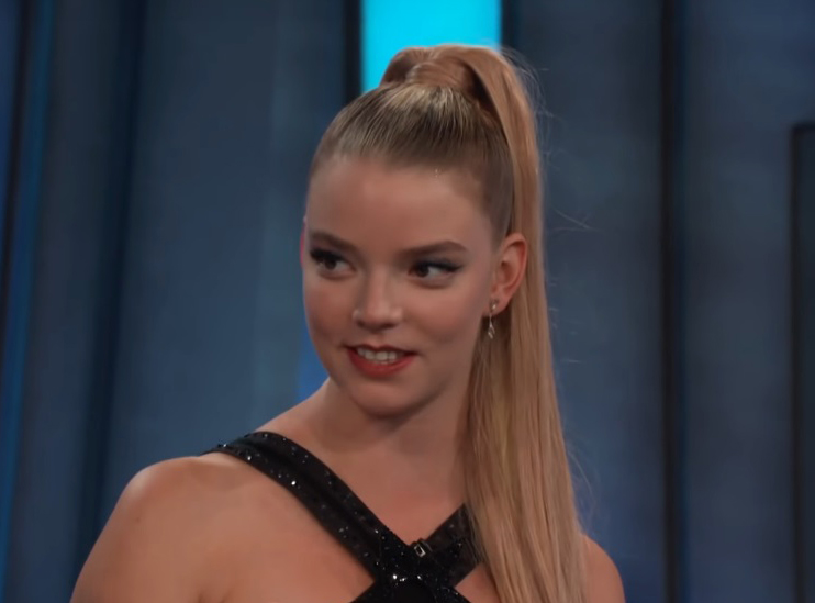 Anya Taylor-Joy Age, Height, Weight, Parents, Net Worth, Awards & Wiki