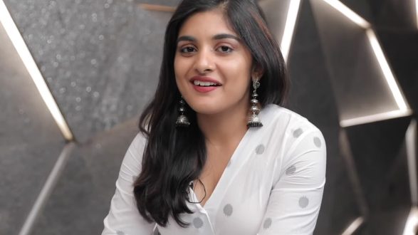 Nivetha Thomas Net Worth, Age, Height, Weight, Parents, Brother & Wiki |  2021