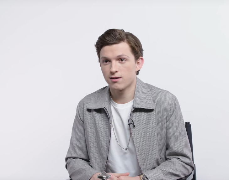 Tom Holland Age, Biography, Wiki, Family, Brothers, Education, Career, Movies, Net Worth, Awards & Girlfriends