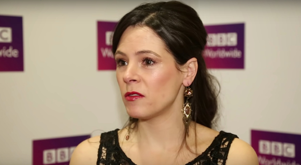Elaine Cassidy Biography, Wiki, Age, Family, Career, Movies, TV Shows, Awards, Net Worth, Husband & Kids