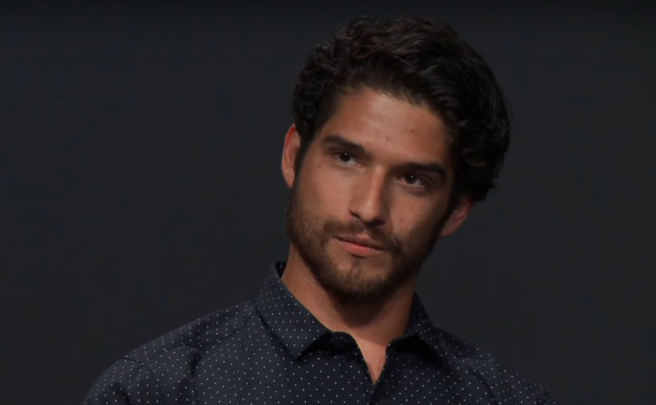 Tyler Posey Age, Biography, Wiki, Parents, Siblings, Career, Movies, TV Shows, Net Worth, Awards & Wife