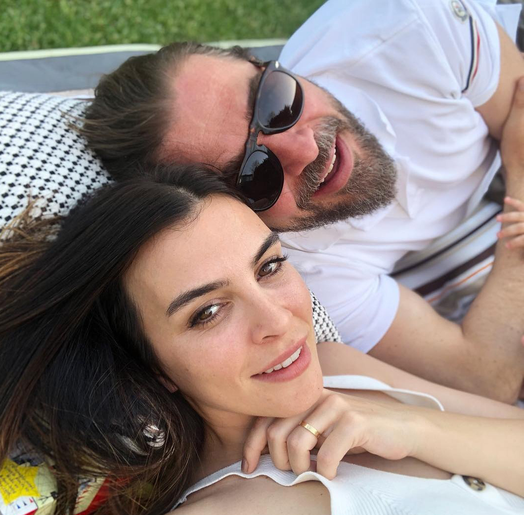 Engin Altan with his Wife in Selfie on Instagram