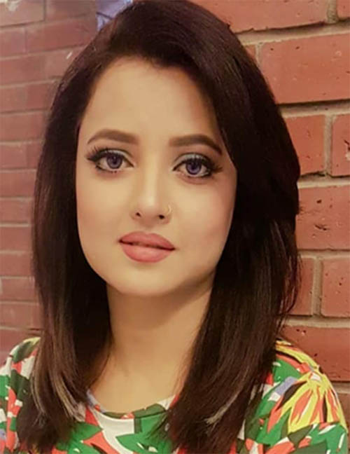 Minza Waqas Age, Height, Wiki, Biography, Television, Family, Career, Husband, Kids, Weight & Net Worth