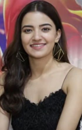 Rukshar Dhillon Age, Wiki, Family, Biography, Education, Career Debut, Movies, Awards, Height & Net Worth