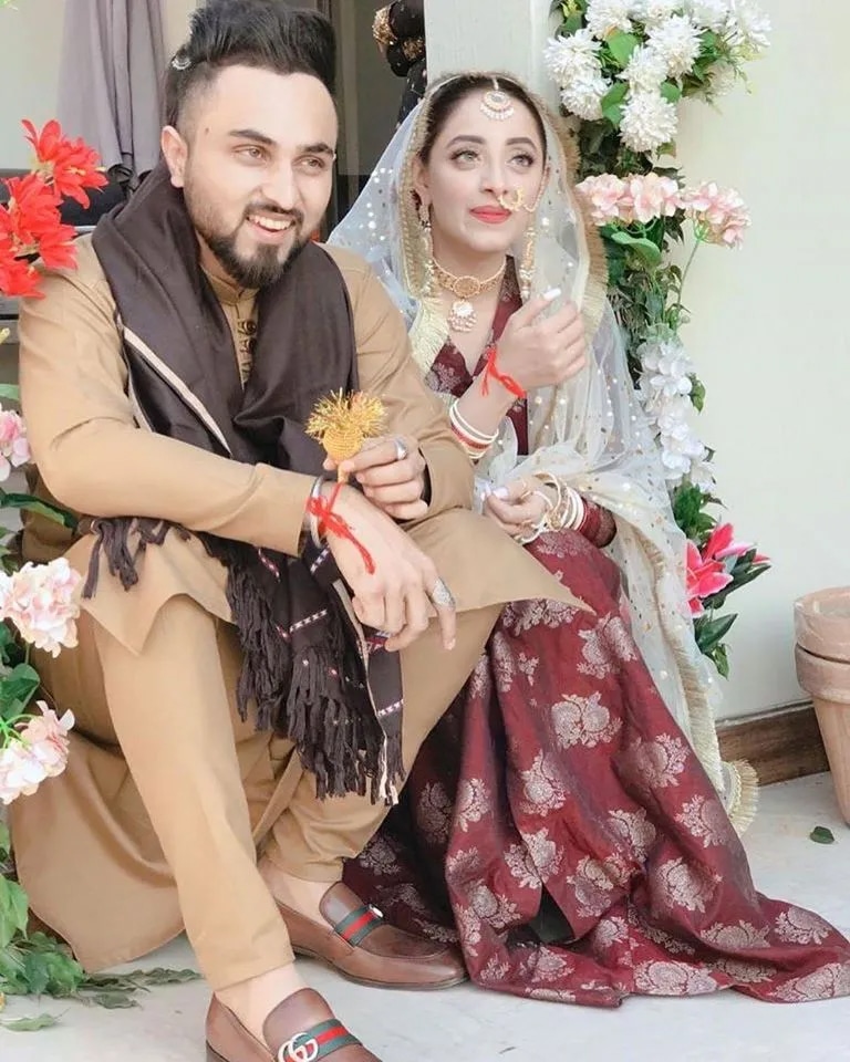  Sanam Chaudhry husband